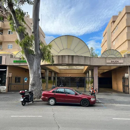 Fontanilla 公寓 马尔韦利亚